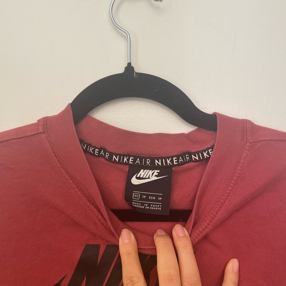 Nike Air Burgundy Crop Top with Black Logo Boxy Fit Size XS Pure Organic Cotton - Picture 3 of 4